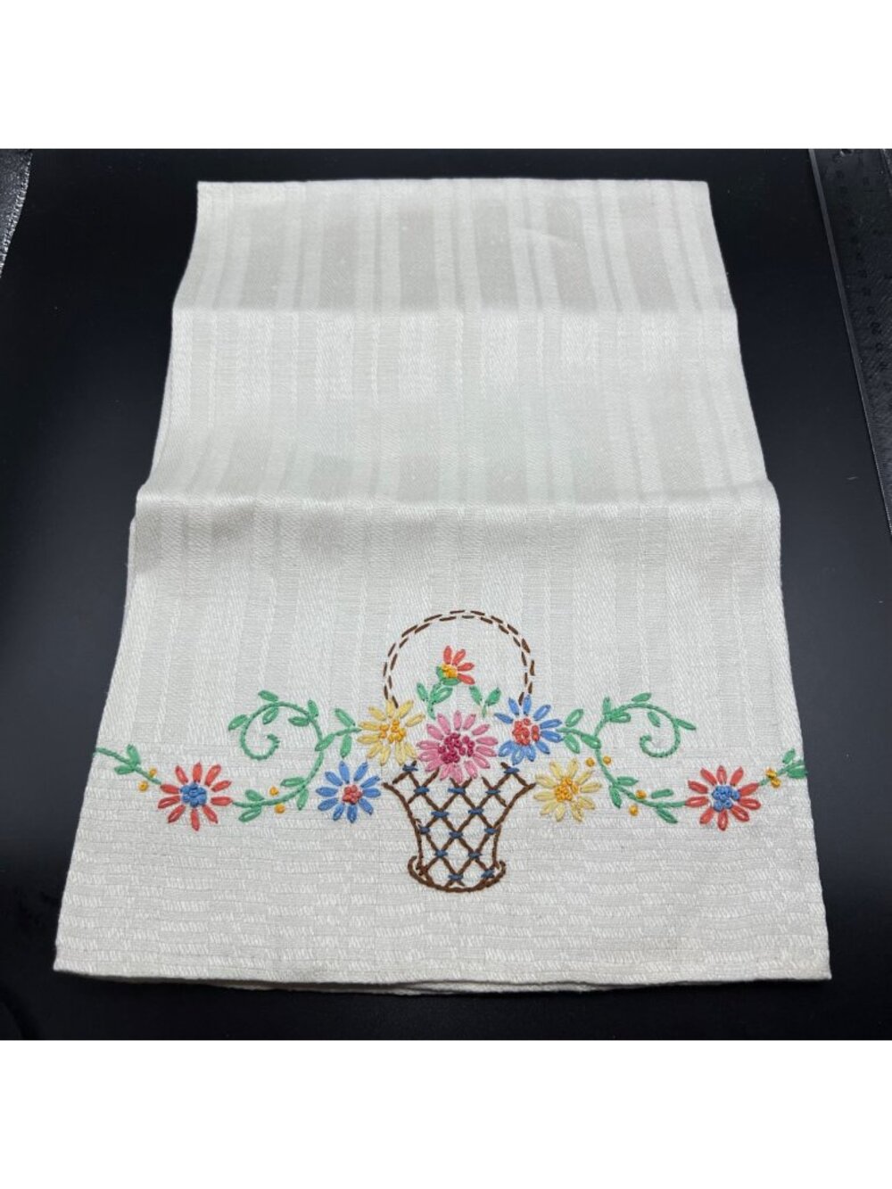 Vintage Hand-Embroidered Cream Linen Tea Towel With Floral Basket large 25”x21”